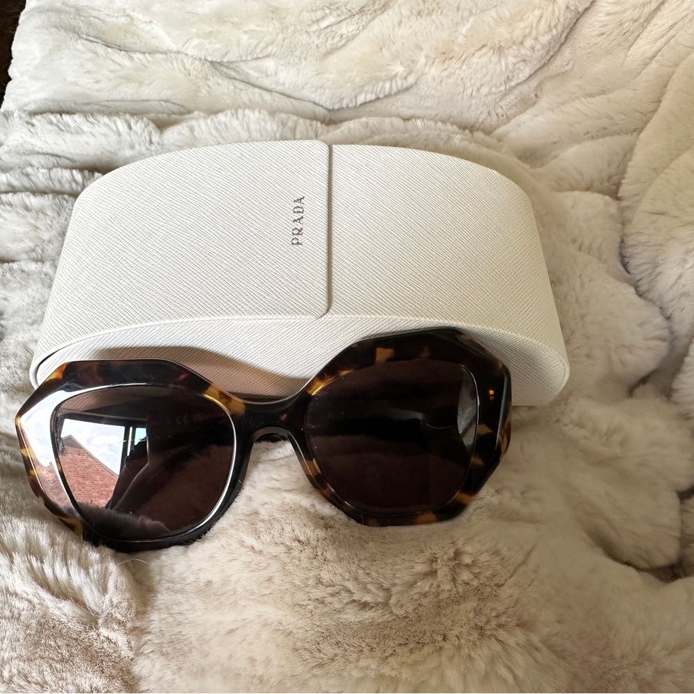 Prada Brown Oversized Glasses